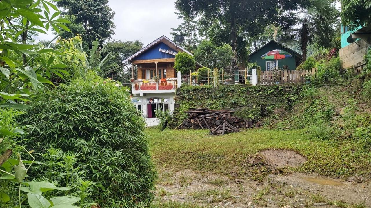 Eviana Homestay Dardzsiling Kültér fotó