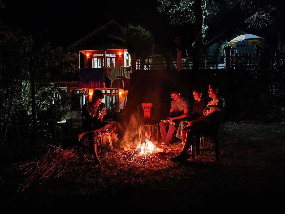 Eviana Homestay Dardzsiling Kültér fotó