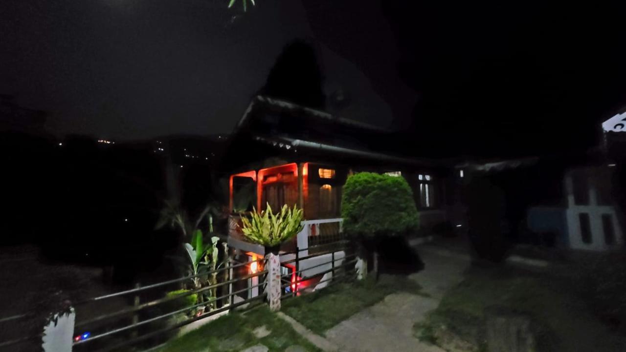 Eviana Homestay Dardzsiling Kültér fotó